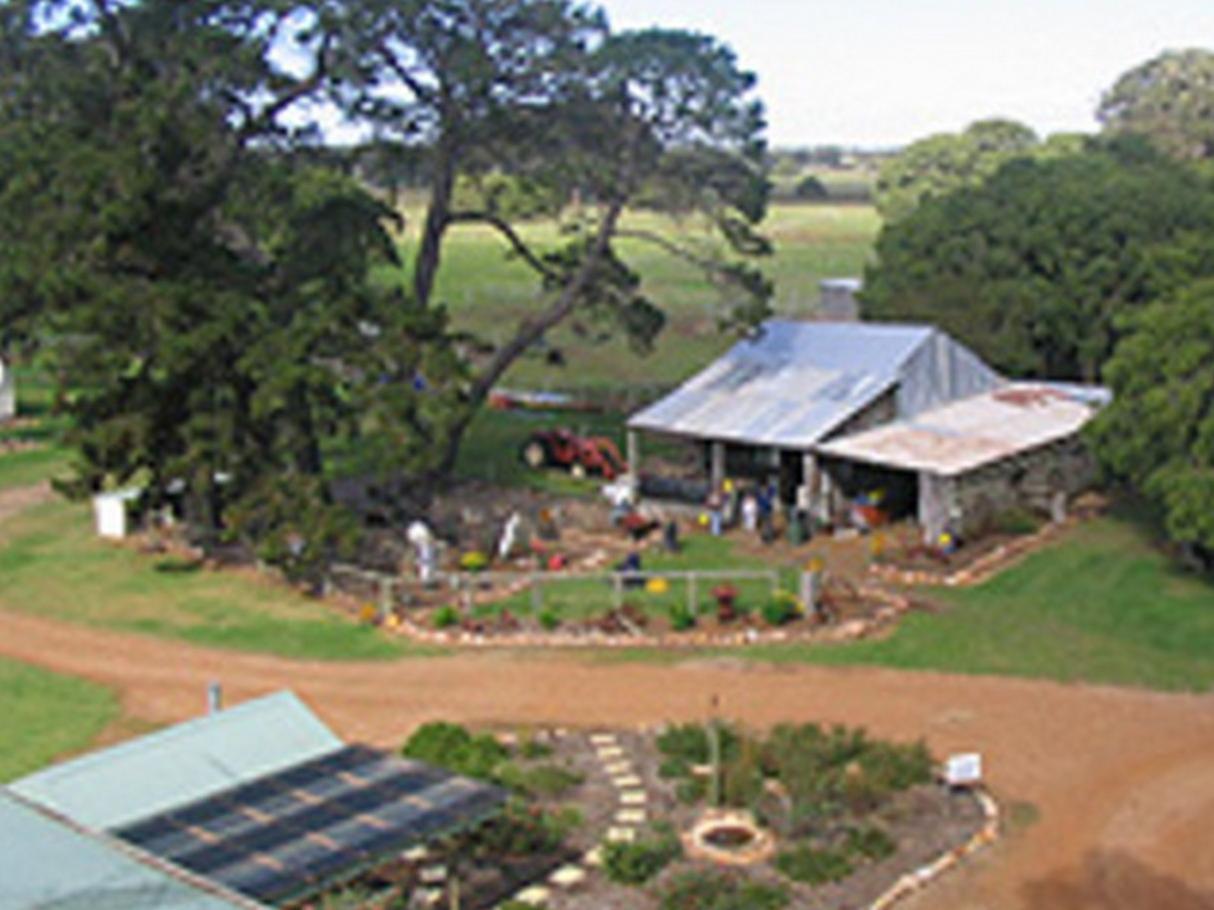 Sunflowers Animal Farm & Farmstay Margaret River Exteriör bild